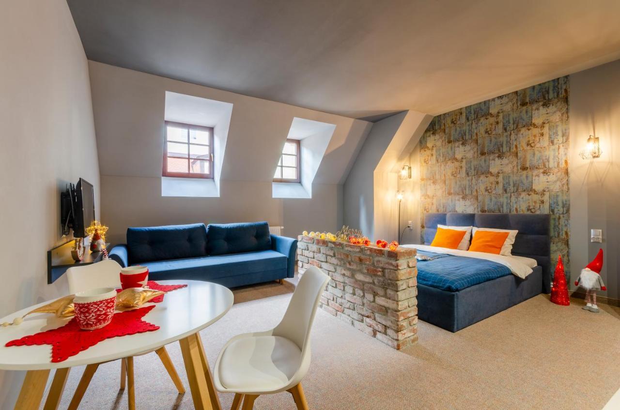 Sukiennice Aparthotel Vratislav Exteriér fotografie